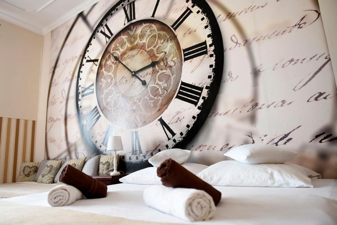 Apartament City, Clock クロスノ エクステリア 写真